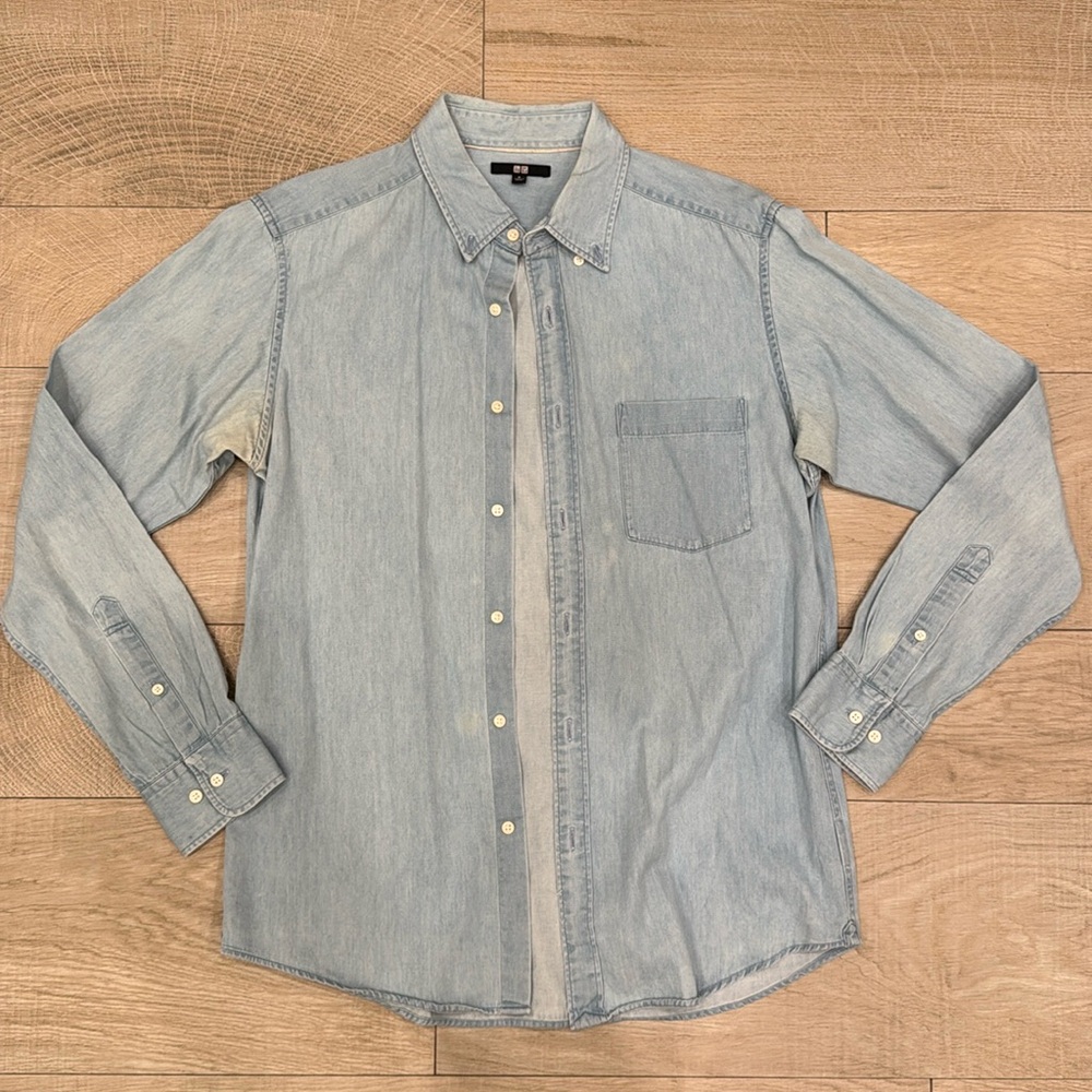 Uniqlo Light Blue Denim Button-Up Shirt